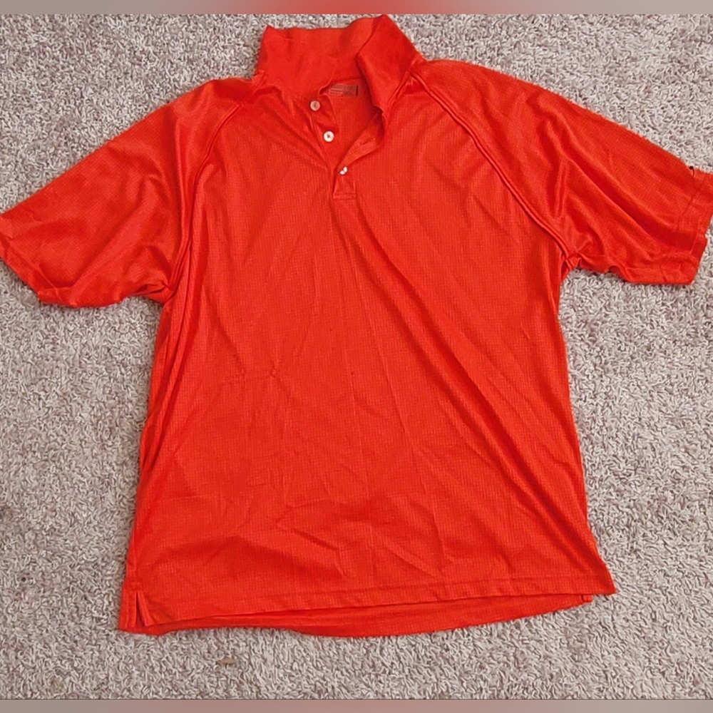 Golf shirt short sleeved